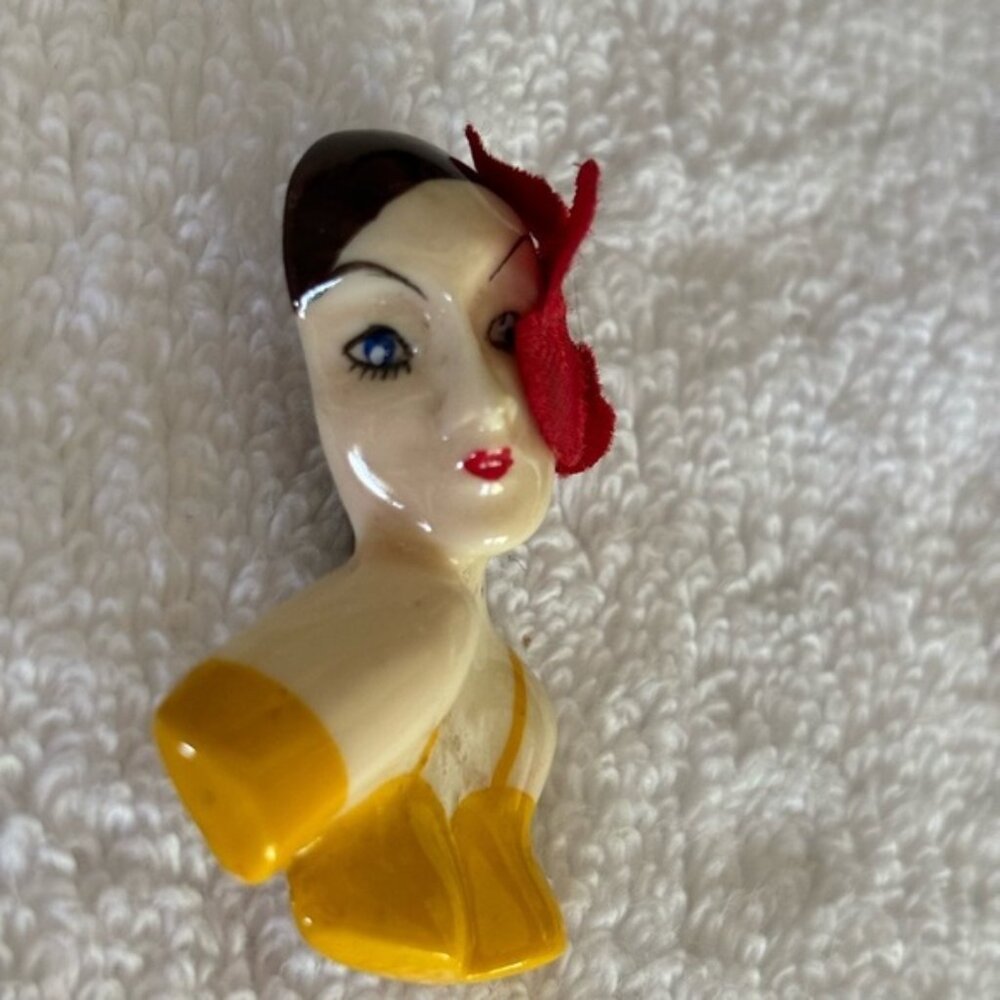 Vintage retro flamenco dancer brooch - Picture 6 of 10